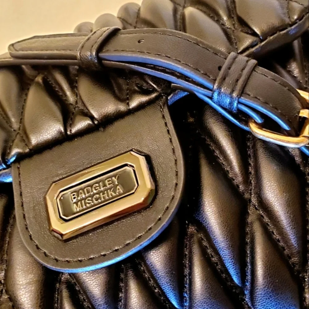 NEW: BADGLEY MISHKA QUILTED CROSSBODY BAG - Picture 8 of 13